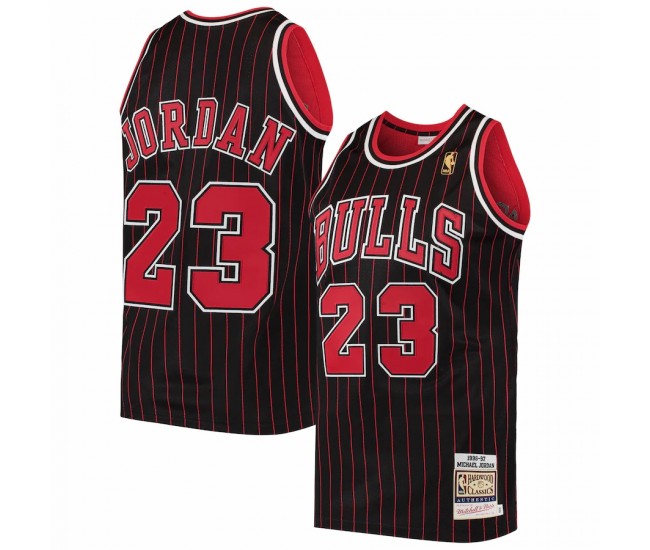 Chicago Bulls Michael Jordan Men's Mitchell & Ness Black 1996 Hardwood Classics Authentic Jersey